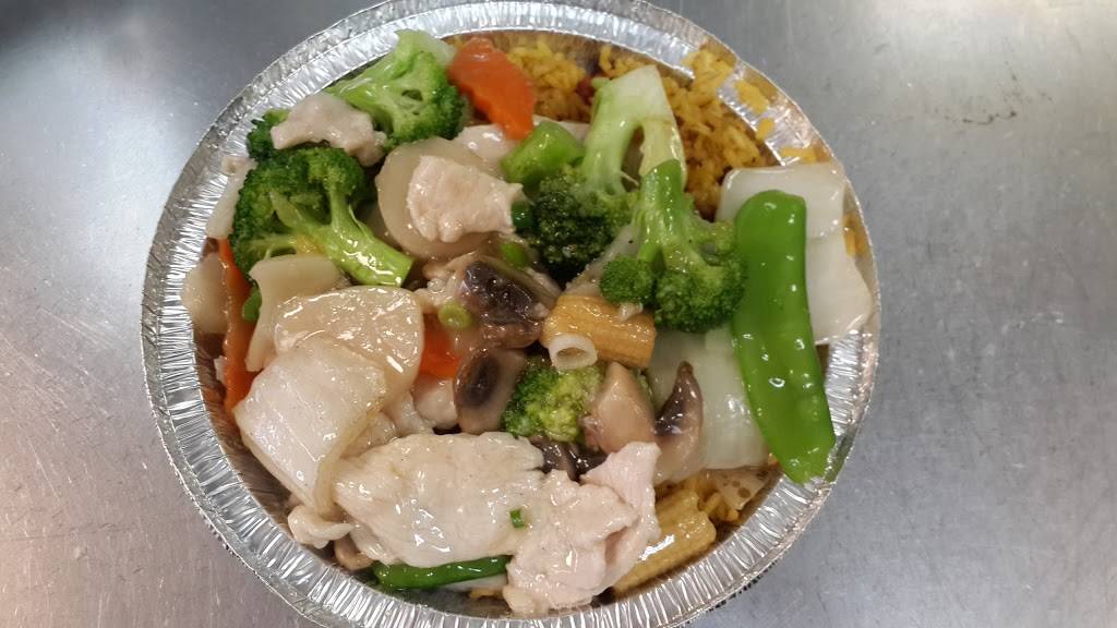 Uncle Chens Hot Wok | restaurant | 1908 N Main St, Crown Point, IN 46307, USA | 2196623828 OR +1 219-662-3828