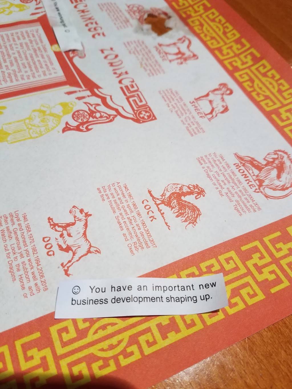 Young Chow Cafe Chinese and Thai Restaurant | restaurant | 6715 Lea Berry Way, Haymarket, VA 20169, USA | 7037532863 OR +1 703-753-2863