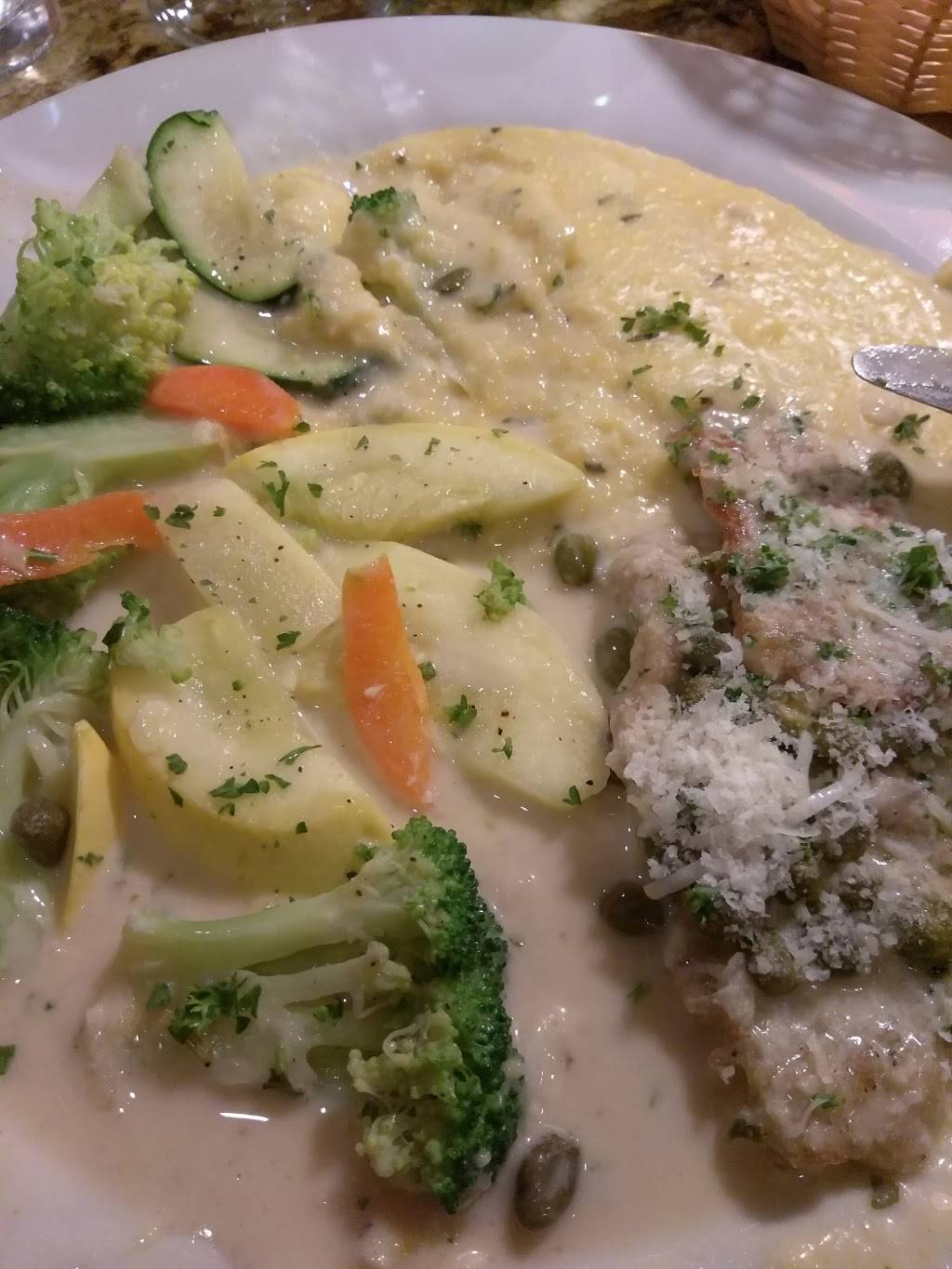 La Piazza | restaurant | 15 Moraga Way, Orinda, CA 94563, USA | 9252539191 OR +1 925-253-9191