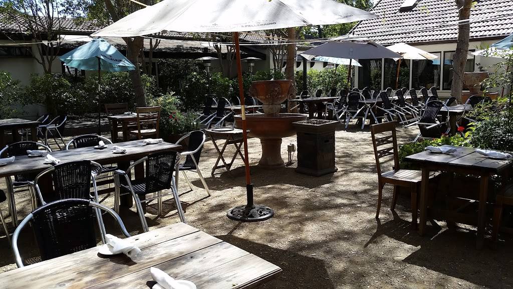 Osteria Fasulo | restaurant | 2657 Portage Bay E #8, Davis, CA 95616, USA | 5307581324 OR +1 530-758-1324