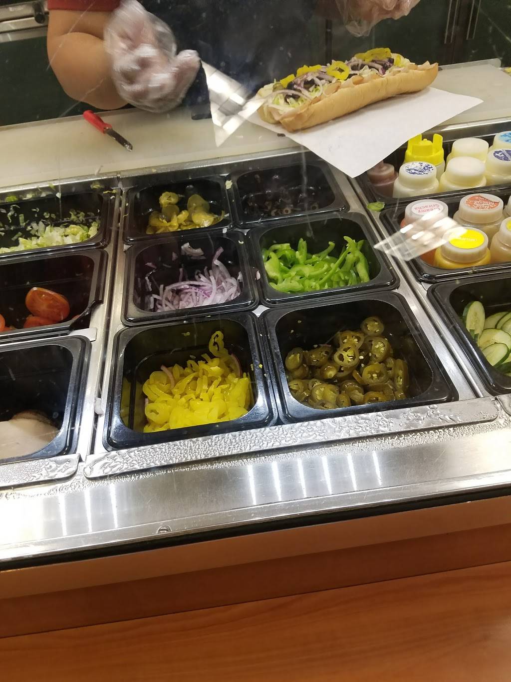 Subway | restaurant | Subway/Daycare/StripCtr, 3434 W North Ave Unit A, Milwaukee, WI 53208, USA | 4148735338 OR +1 414-873-5338