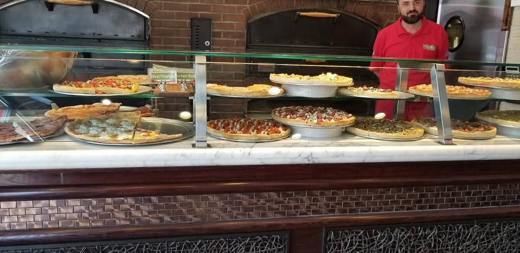 Village Maria Pizzeria | restaurant | 3995 Amboy Rd, Staten Island, NY 10308, USA | 7189849449 OR +1 718-984-9449