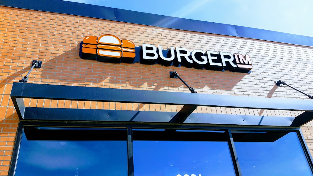 BurgerIM | restaurant | 6691 Tower Rd unit #105, Denver, CO 80249, USA | 3032483906 OR +1 303-248-3906