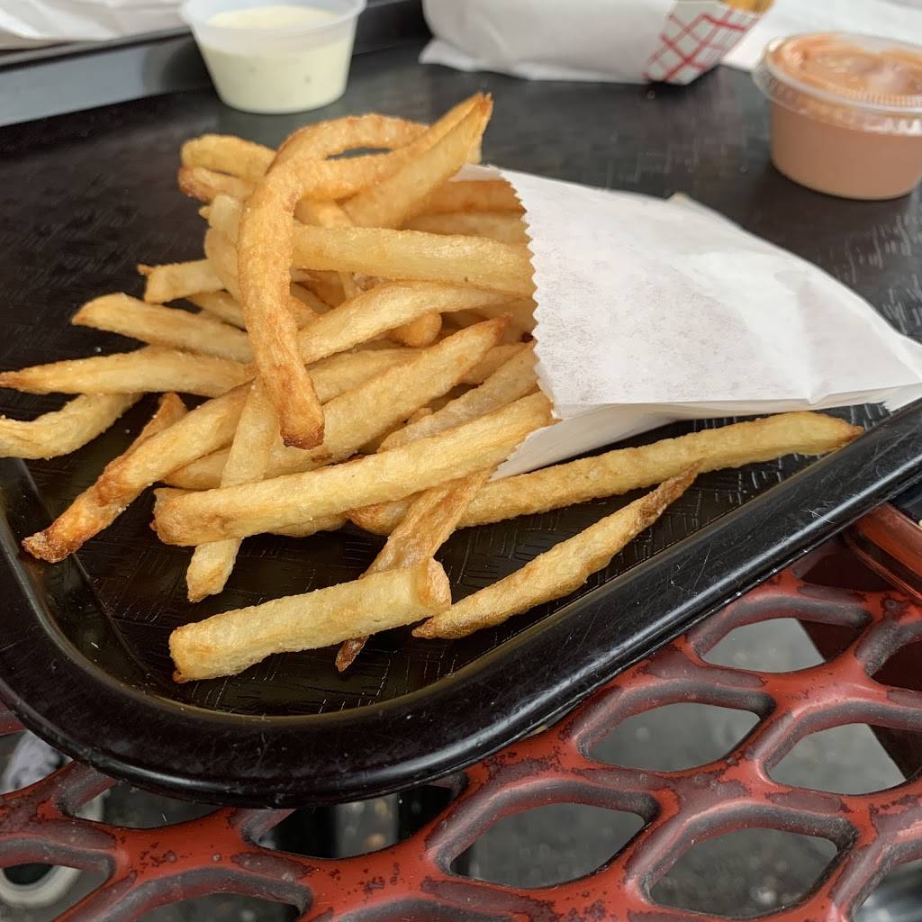 Millies Burgers | restaurant | 2092 S 1000 E, Salt Lake City, UT 84105, USA | 8014666043 OR +1 801-466-6043