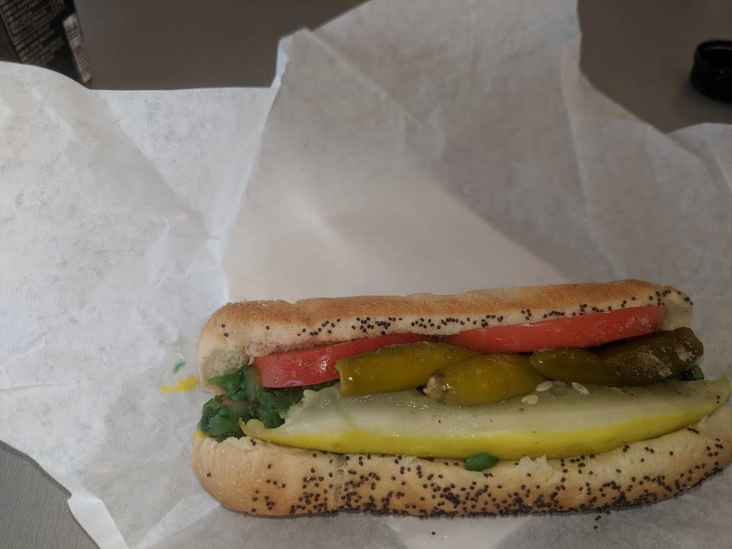 Michaels Beef House | restaurant | 6747 W North Ave, Oak Park, IL 60302, USA | 7088488080 OR +1 708-848-8080