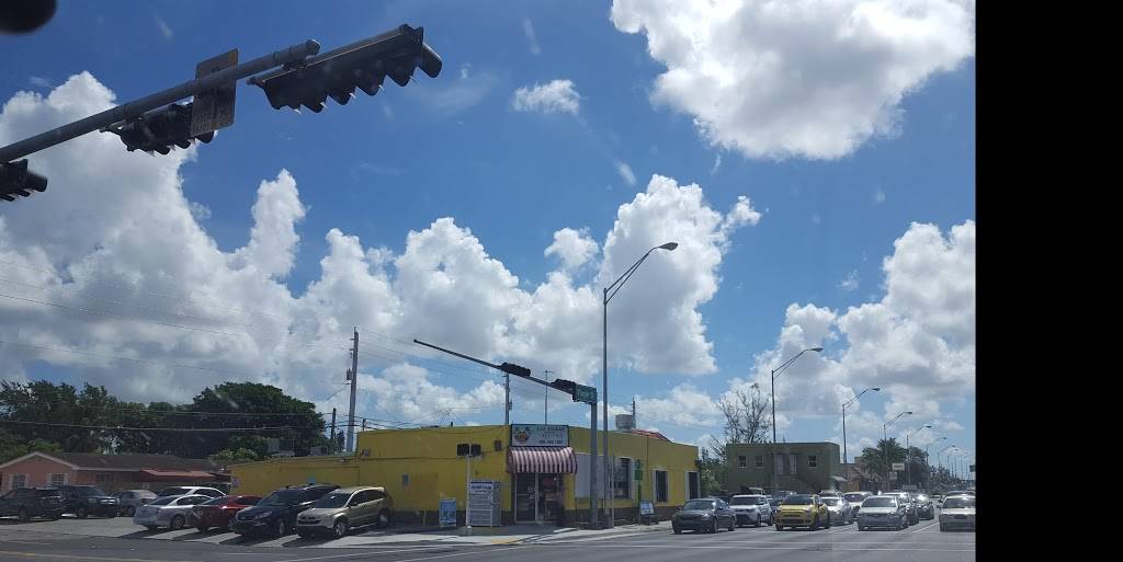 Las Villas Market Cafeteria | restaurant | 7397 W Flagler St, Miami, FL 33144, USA | 3054561801 OR +1 305-456-1801