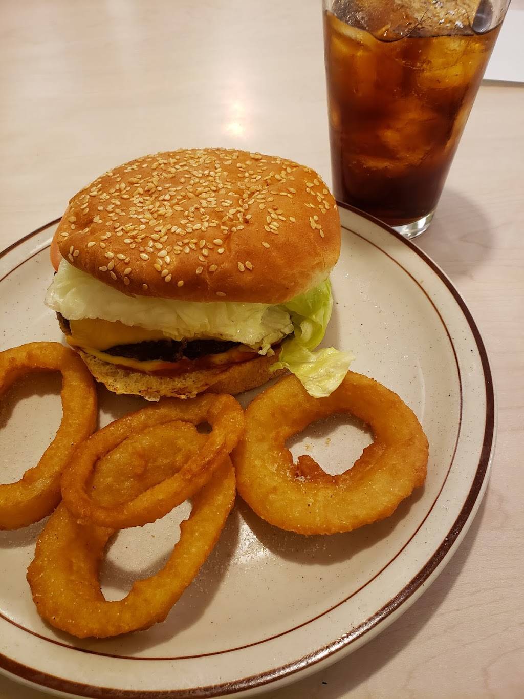 Kens Coney Island Restaurant | restaurant | 100 S Ortonville Rd, Ortonville, MI 48462, USA | 2486275967 OR +1 248-627-5967