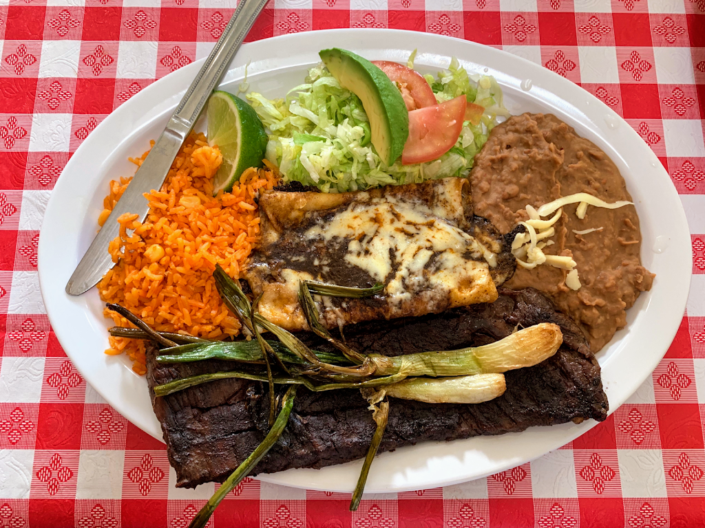 El Mercadito | restaurant | 2815 N Central Ave, Chicago, IL 60634, USA | 7083202634 OR +1 708-320-2634