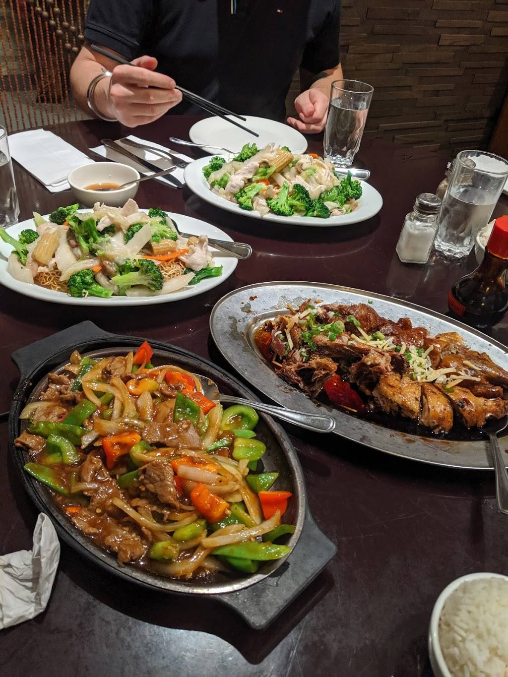 Pekin Garden Restaurant | restaurant | 5255 Chemin Queen Mary, Montréal, QC H3W 1Y3, Canada | 5144849139 OR +1 514-484-9139