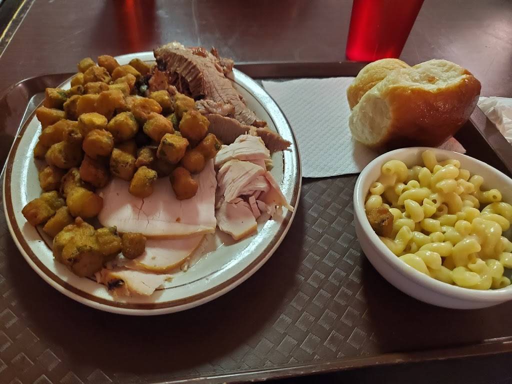 Spencers Smokehouse & BBQ | restaurant | 9900 NE 23rd St, Oklahoma City, OK 73141, USA | 4057698373 OR +1 405-769-8373