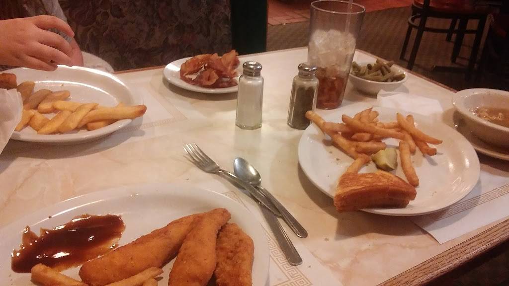 Paris Family Restaurant | restaurant | 2002 S Main St, Paris, IL 61944, USA | 2174660000 OR +1 217-466-0000