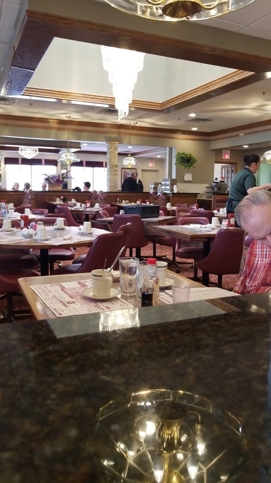 Southfork Family Restaurant | restaurant | 14631 South La Grange Road, Orland Park, IL 60462, USA | 7084609999 OR +1 708-460-9999