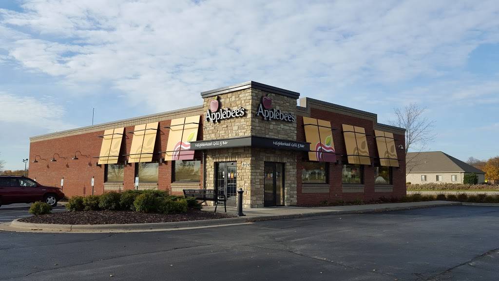 Applebees Grill + Bar | restaurant | 2420 E Mason St, Green Bay, WI 54302, USA | 9204068141 OR +1 920-406-8141