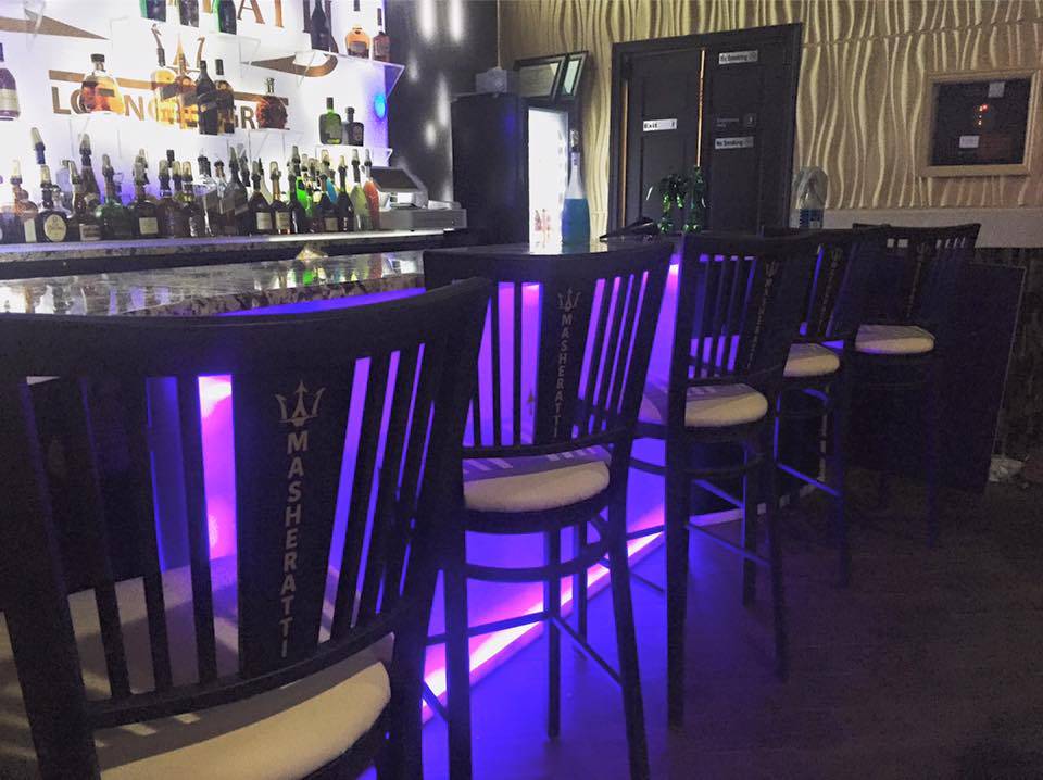 Masheratti Lounge & Grill | restaurant | 334 Elmwood Ave, Providence, RI 02907, USA | 4013836201 OR +1 401-383-6201