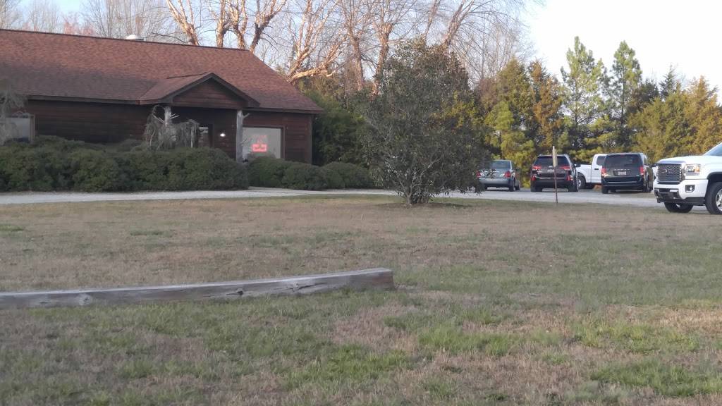 Circle M Barbecue | restaurant | 345 Martin Sausage Rd, Liberty, SC 29657, USA | 8643759133 OR +1 864-375-9133