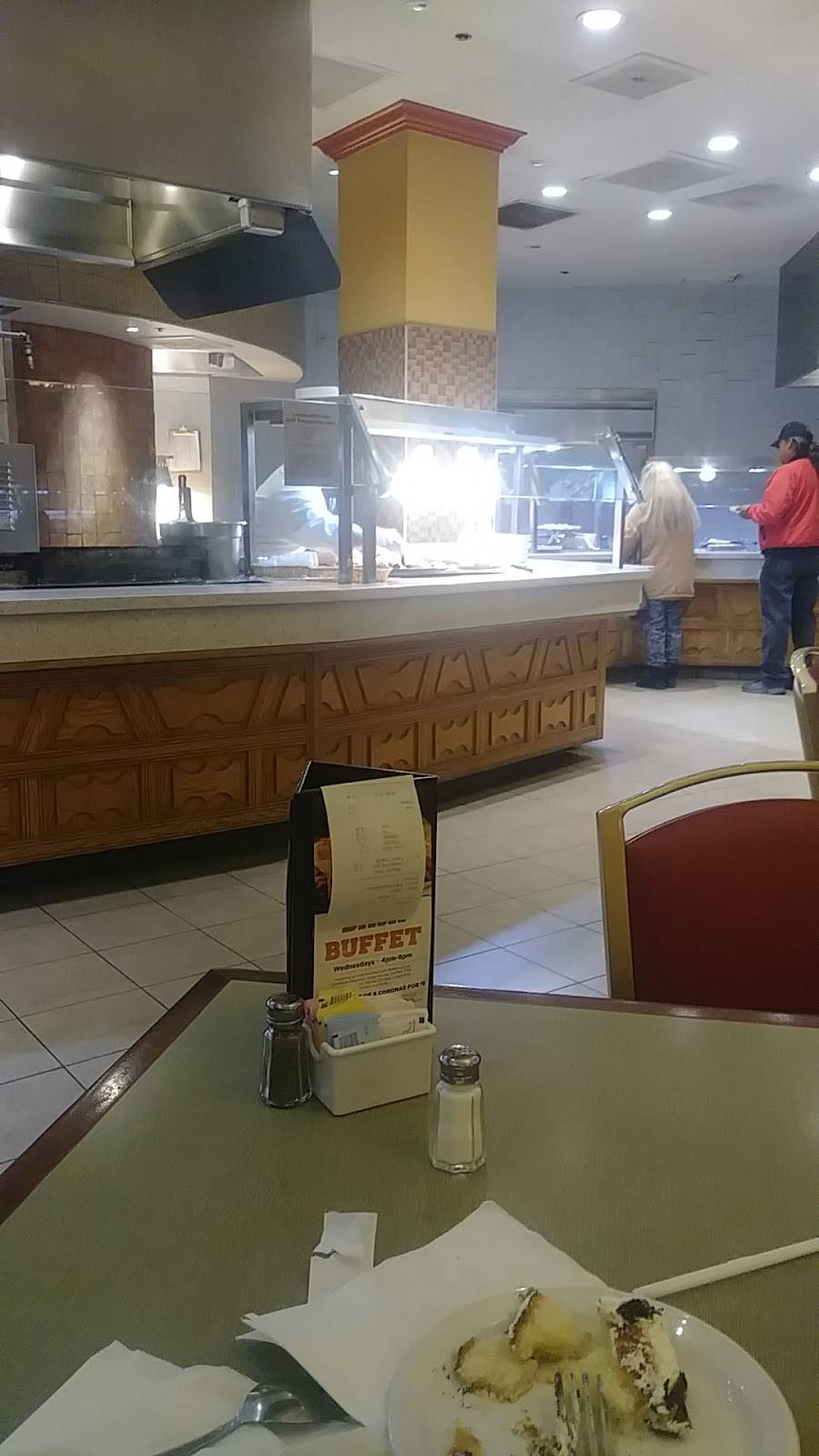 Charlies Market Buffet | restaurant | 4575 Boulder Hwy, Las Vegas, NV 89121, USA | 70295190004211 OR +1 702-951-9000 ext. 4211