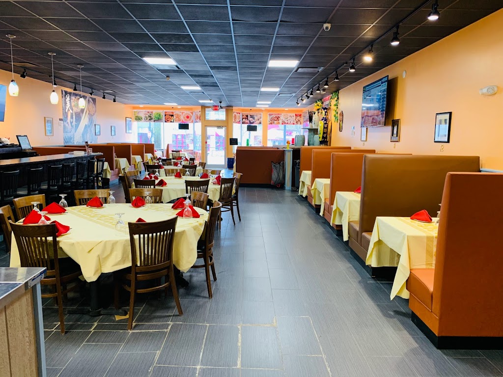 Delicacies of Asia | restaurant | 506 State St, Madison, WI 53703, USA | 6084676211 OR +1 608-467-6211