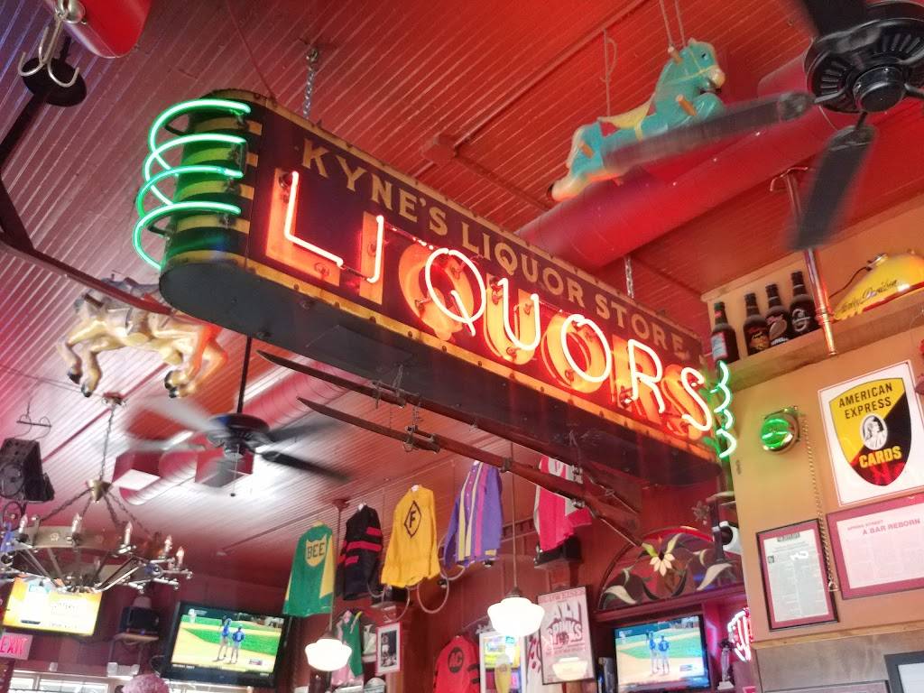 Spring Street Bar & Grill | restaurant | 300 S Spring St, Louisville, KY 40206, USA | 5025846630 OR +1 502-584-6630