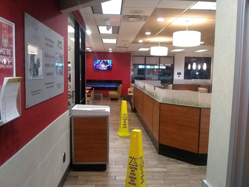 Wendys | restaurant | 2056 S Ellsworth Rd, Mesa, AZ 85209, USA | 4809860528 OR +1 480-986-0528