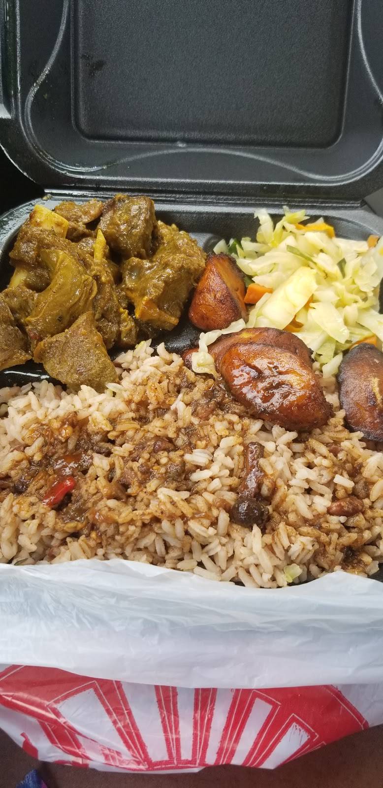 Golden Krust Caribbean Restaurant | bakery | 4120 NW 12th St, Lauderhill, FL 33313, USA | 9545843006 OR +1 954-584-3006