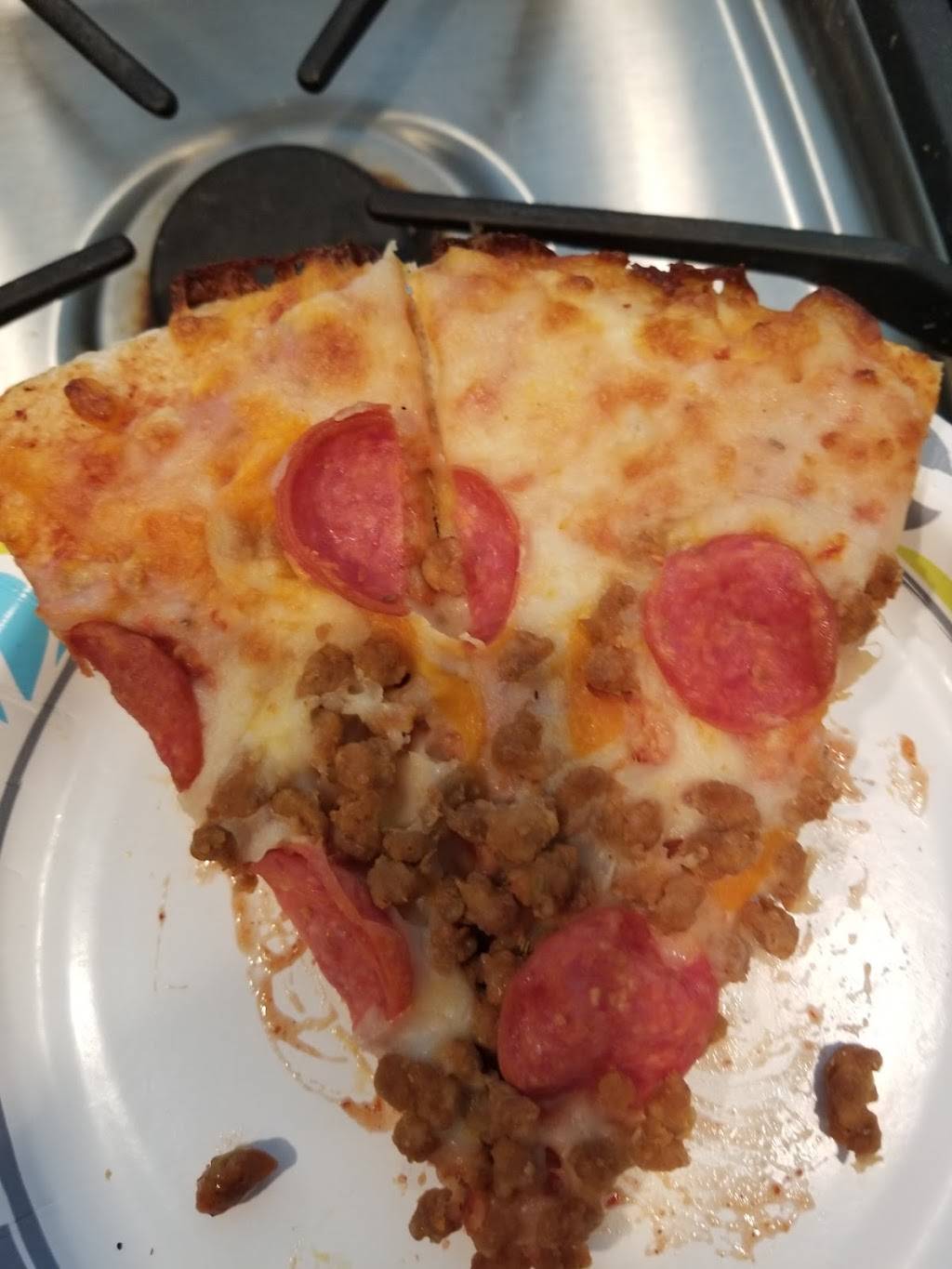 Happy Joes Pizza - Moline 16th St. | restaurant | 2041 16th St, Moline, IL 61265, USA | 3097643388 OR +1 309-764-3388