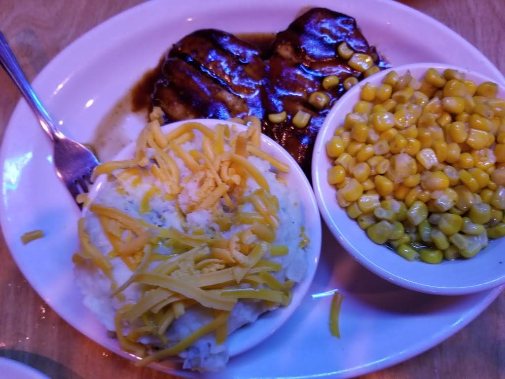 Texas Roadhouse | restaurant | 3065 W Ridge Rd, Rochester, NY 14626, USA | 5854410100 OR +1 585-441-0100