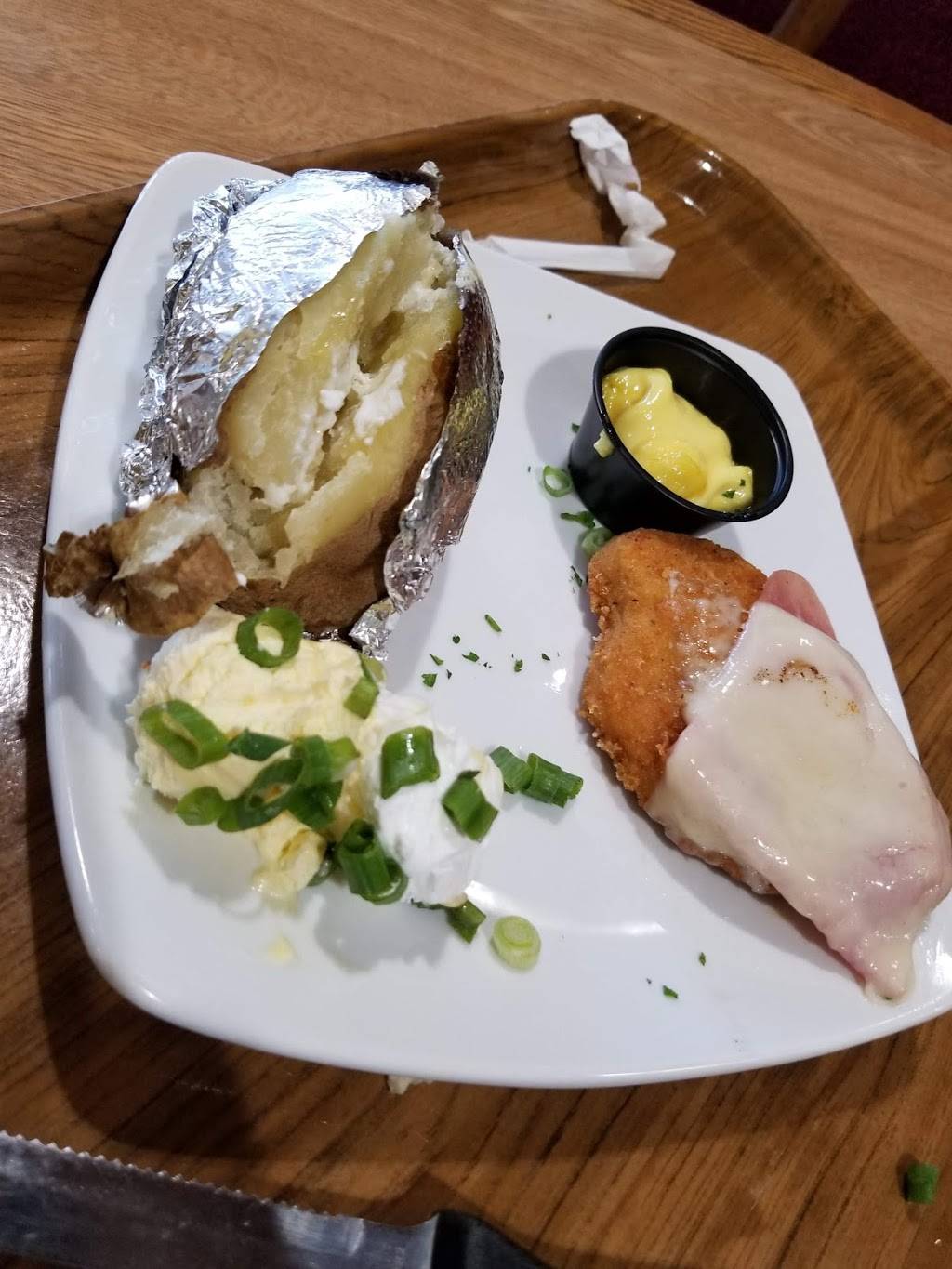 Sizzler | restaurant | 57084 Twentynine Palms Highway, Yucca Valley, CA 92284, USA | 7603650708 OR +1 760-365-0708