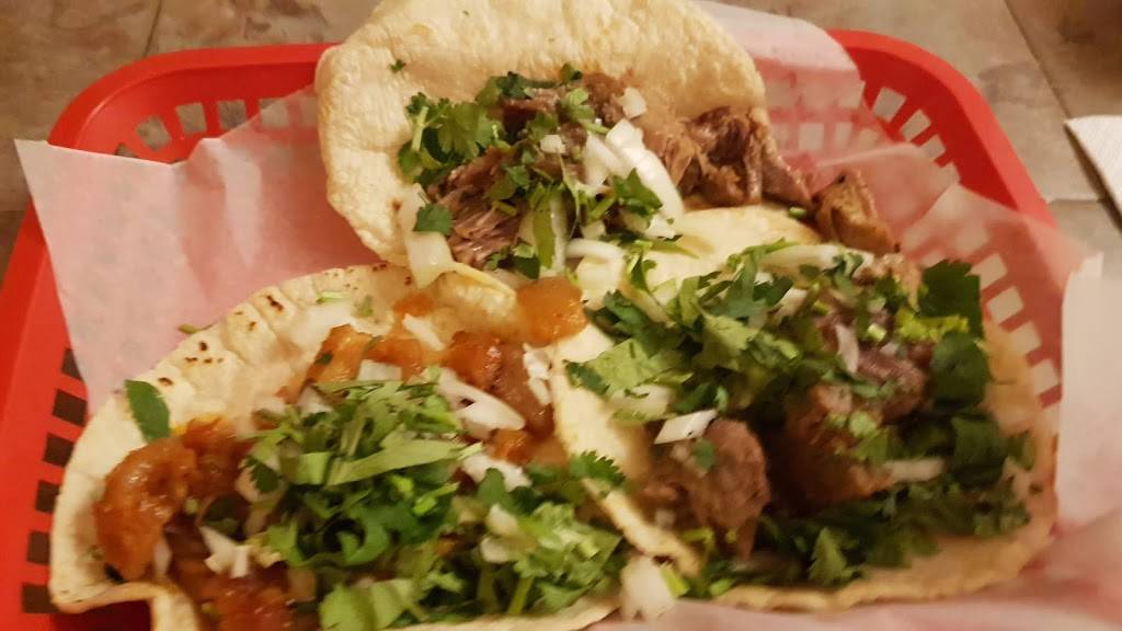 Fonda las Cazuelas | restaurant | 5130 N Tryon St, Charlotte, NC 28213, USA | 7045091656 OR +1 704-509-1656