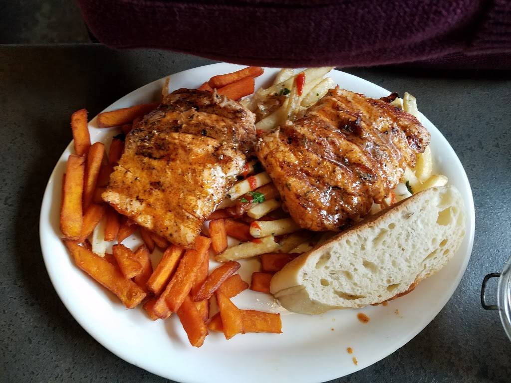 California Fish Grill | restaurant | 730 S Allied Way, El Segundo, CA 90245, USA | 3103221200 OR +1 310-322-1200