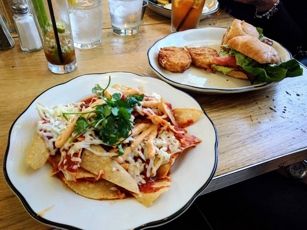 Kings Highway | restaurant | 701 E Palm Canyon Dr, Palm Springs, CA 92264, USA | 7609695777 OR +1 760-969-5777