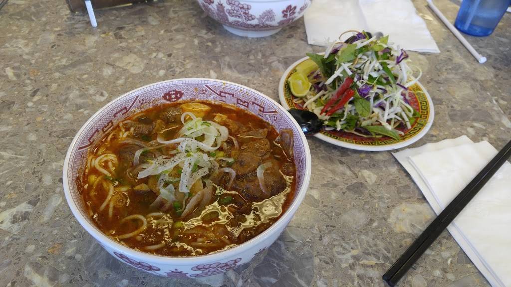 Bun Bo Hue Duc Chuong 3 | restaurant | 12804 Gulf Fwy, Houston, TX 77034, USA | 2814813603 OR +1 281-481-3603