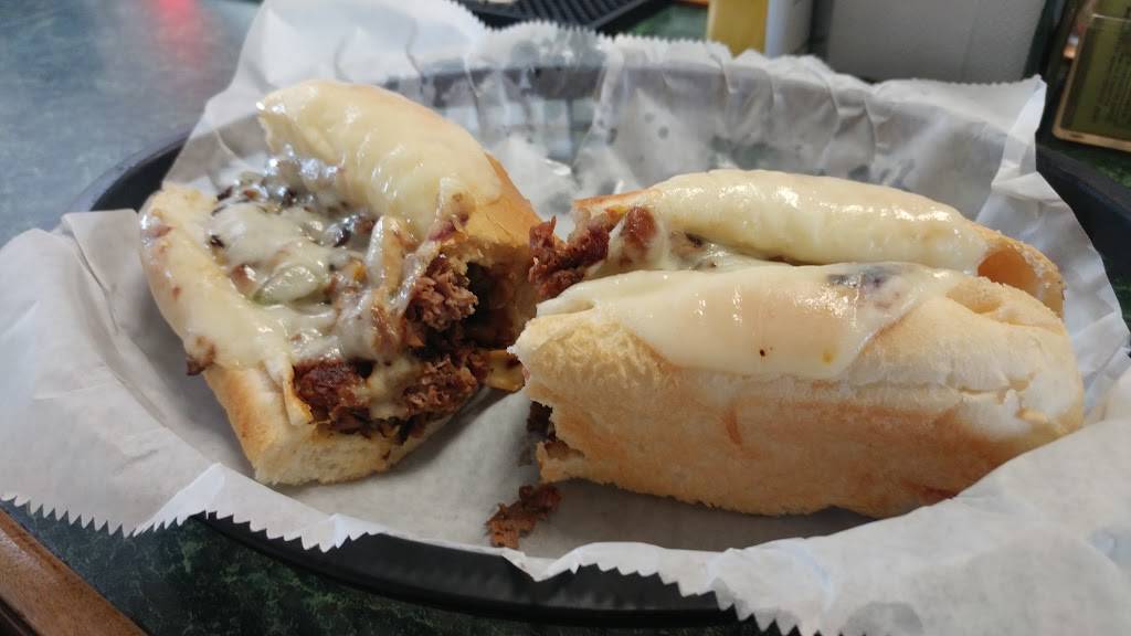 Connies Deli | restaurant | 4360 Carraway Pl, Sanford, FL 32771, USA | 4073228800 OR +1 407-322-8800