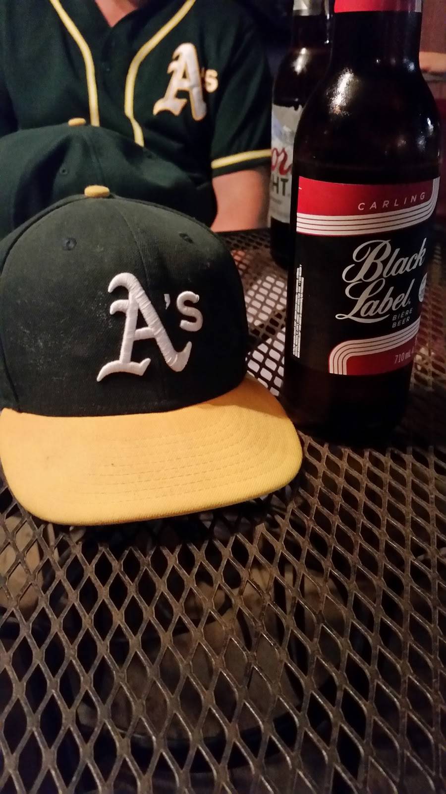 Brasserie du Parc (Golf-O-Max) | restaurant | 923 Rue Georges, Gatineau, QC J8L 2E4, Canada | 8199861282 OR +1 819-986-1282