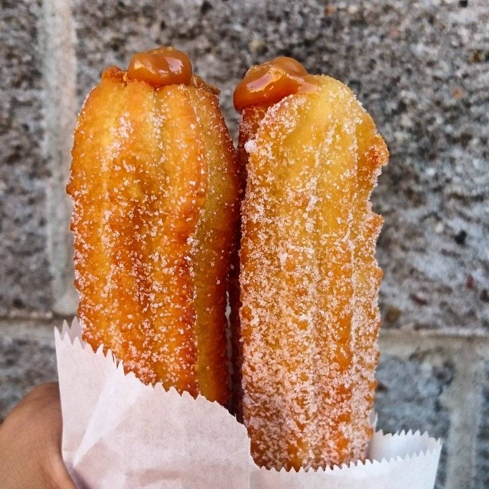 Churros Montréal | restaurant | 7497 Rue St-Hubert, Montréal, QC H2R 2N5, Canada | 5142716006 OR +1 514-271-6006
