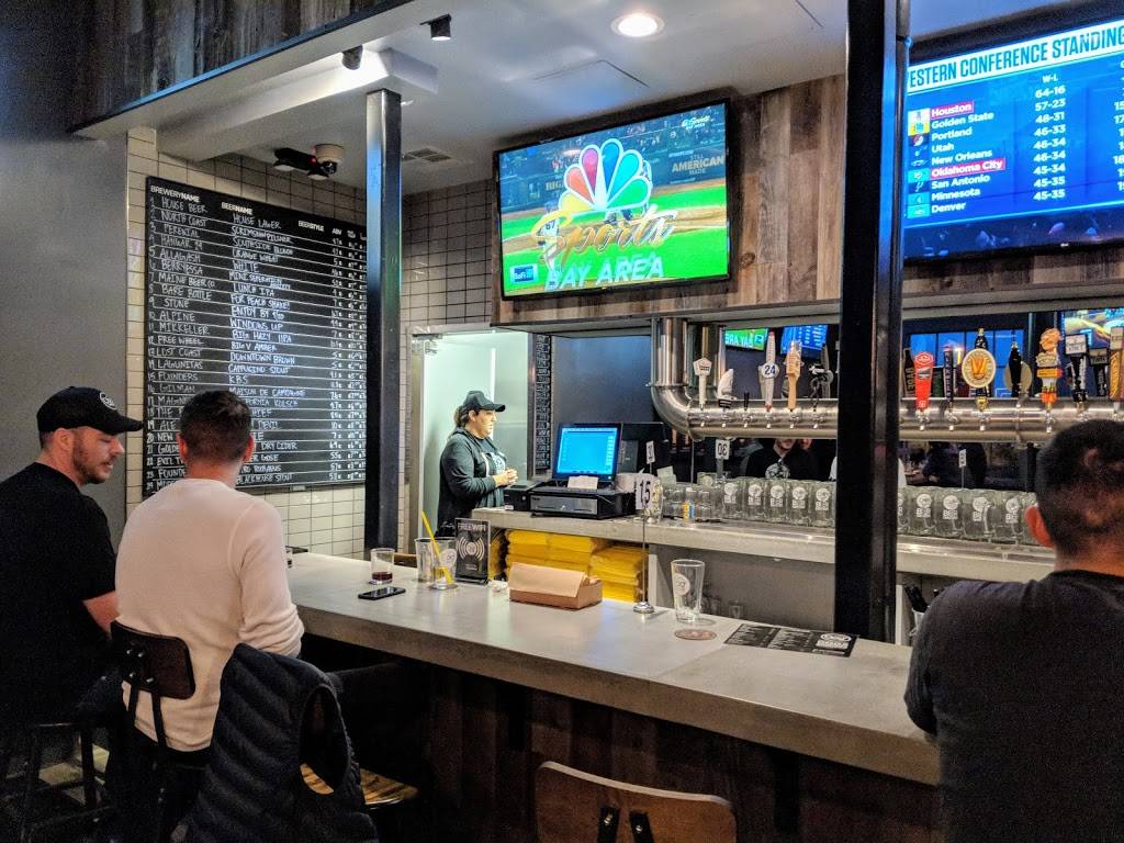 Dog Haus Biergarten Belmont | meal takeaway | 1000 El Camino Real, Belmont, CA 94002, USA | 6504533748 OR +1 650-453-3748