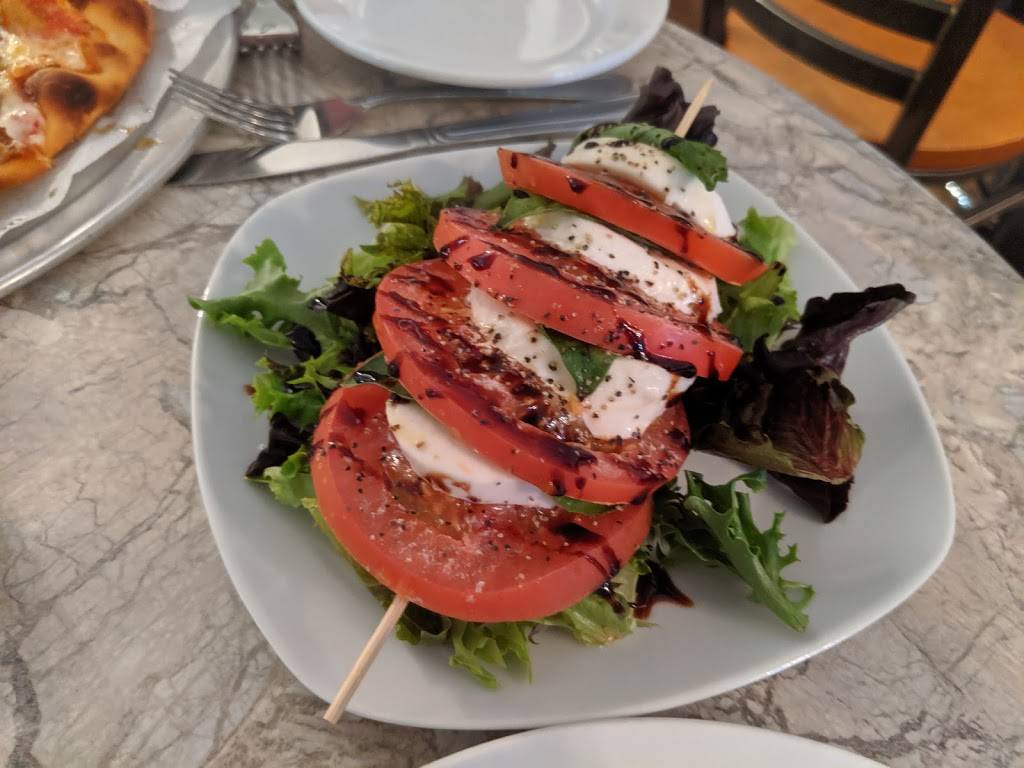 The Talkative Pig | restaurant | 2642 Main St, South Chatham, MA 02659, USA | 5084305211 OR +1 508-430-5211