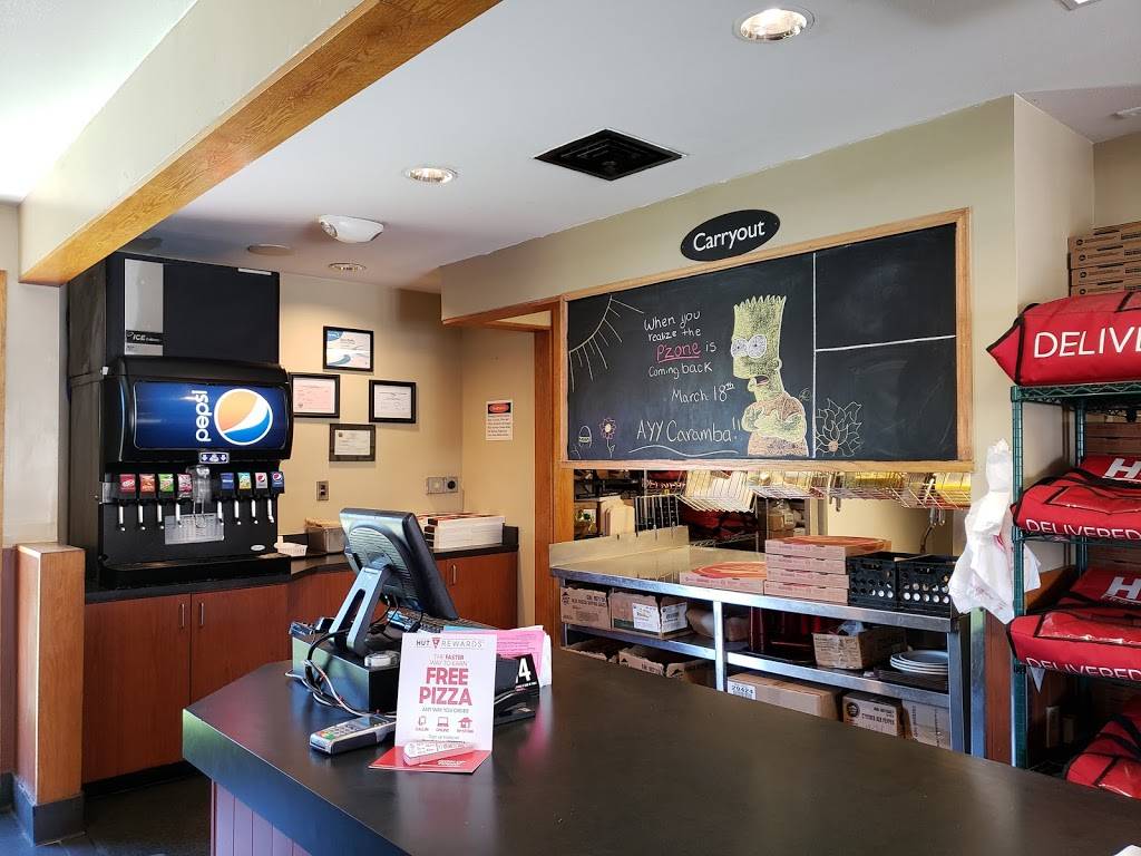 Pizza Hut | meal takeaway | 1029 N Lemoore Ave, Lemoore, CA 93245, USA | 5599242000 OR +1 559-924-2000