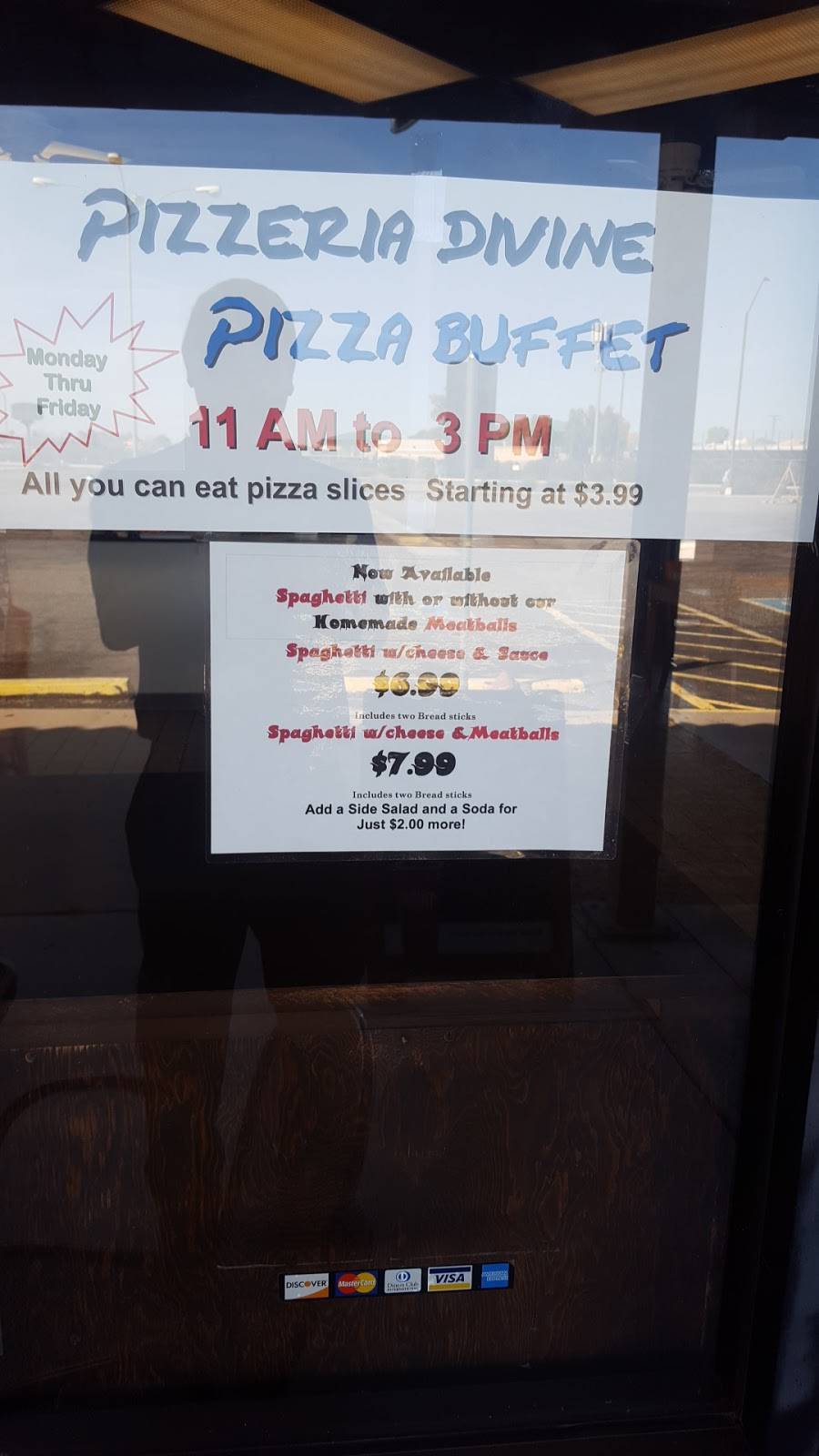 Pizzeria Divine | restaurant | 8525 Grand Ave #17, Peoria, AZ 85345, USA | 6239799233 OR +1 623-979-9233