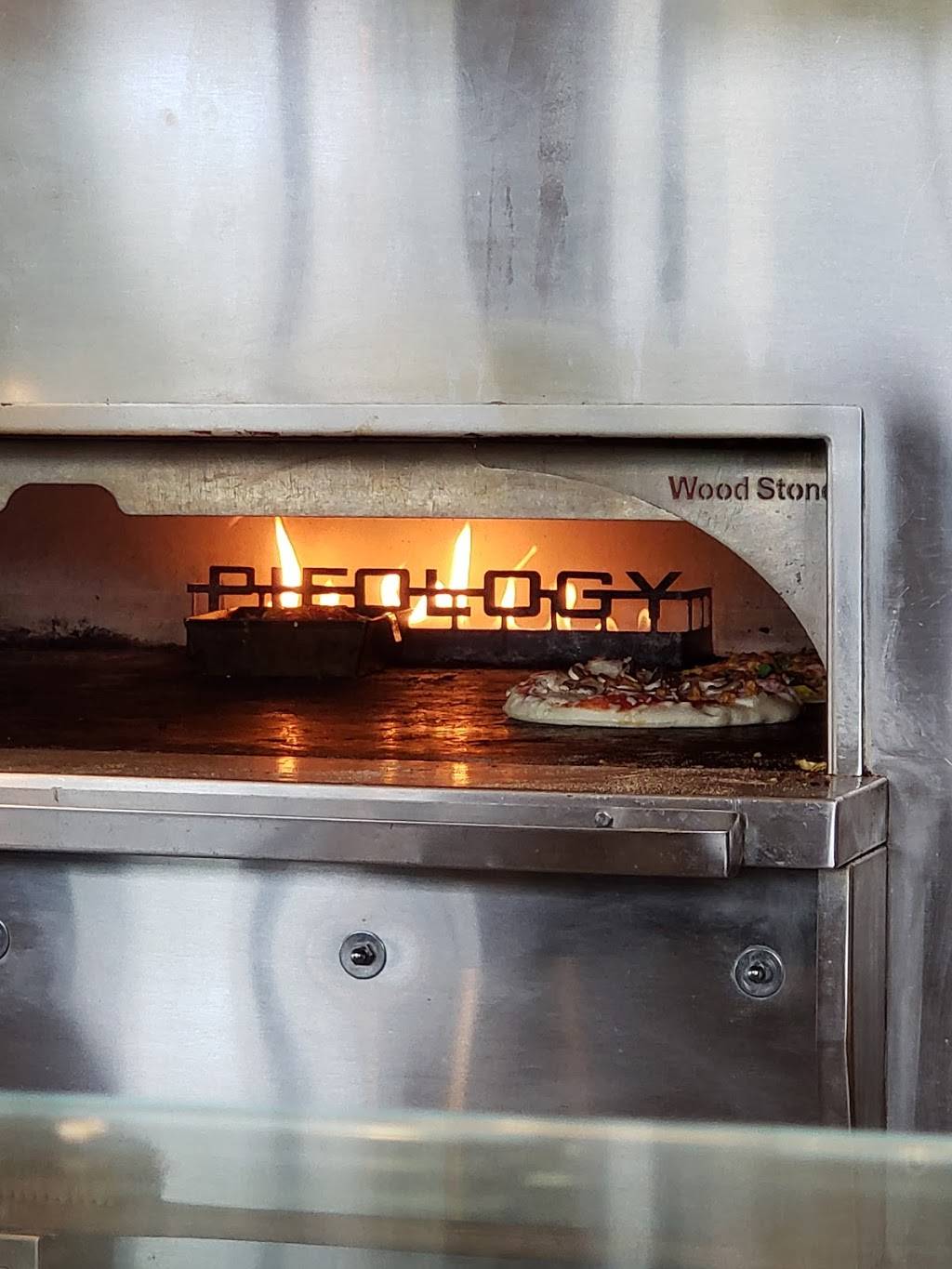 Pieology Pizzeria Aiea / Pearl Ridge Mall | restaurant | 98-1005 Moanalua Rd, Aiea, HI 96701, USA | 8082003281 OR +1 808-200-3281