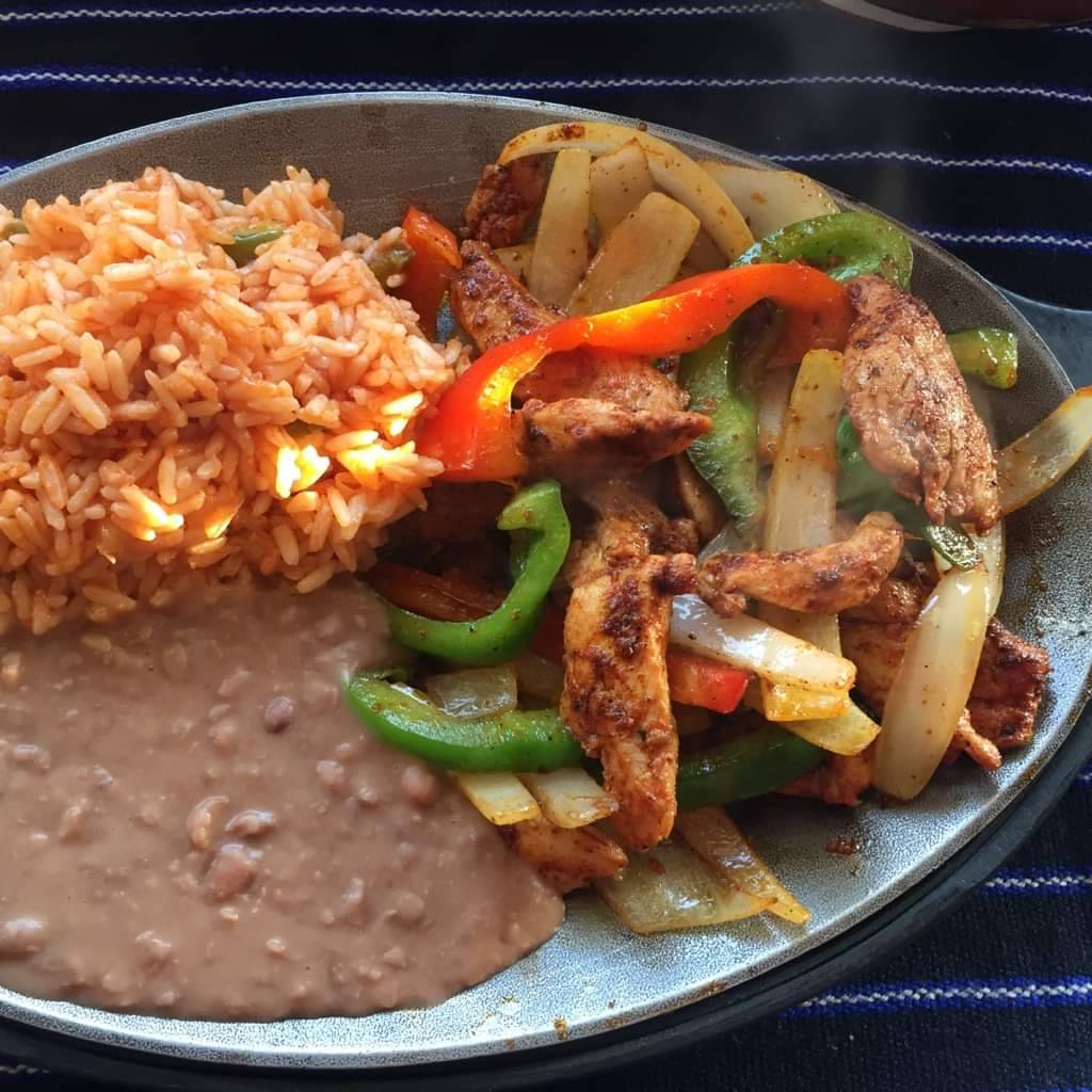 Si Senor !! | restaurant | 15570 King Rd, Riverview, MI 48193, USA | 7344790901 OR +1 734-479-0901