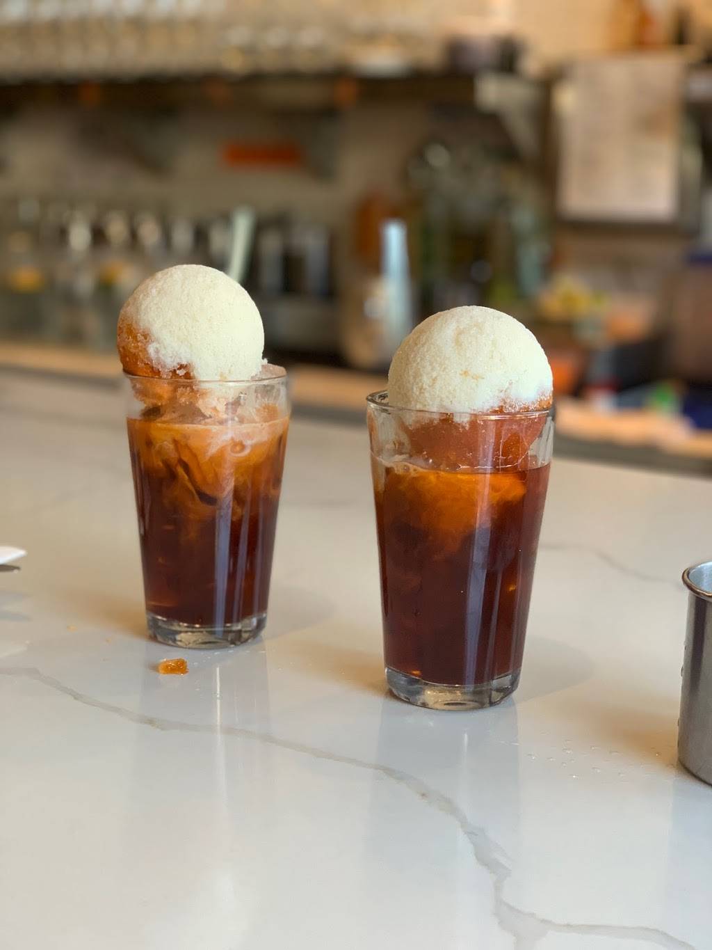 Farmhouse Kitchen Thai Cuisine | restaurant | 710 Florida St, San Francisco, CA 94110, USA | 4158142920 OR +1 415-814-2920