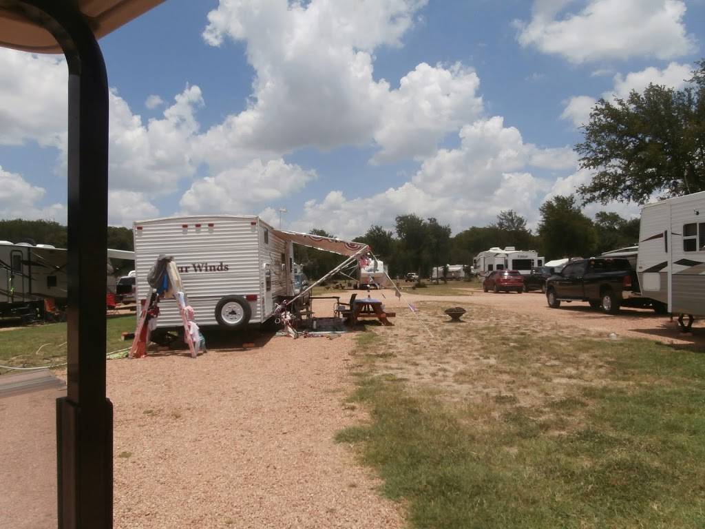 Texas Wine Country Jellystone Park Camp-Resort | meal takeaway | 5871 United States, 10618 US-290, Fredericksburg, TX 78624, USA | 8309902267 OR +1 830-990-2267