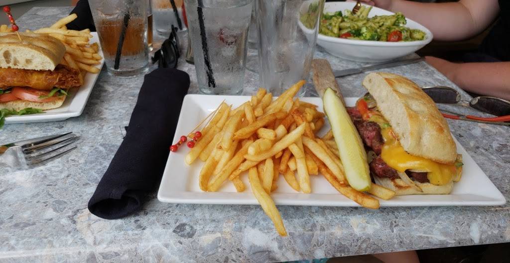 Junipers Gin Joint | restaurant | 4170 Main St, Fish Creek, WI 54212, USA | 9208682667 OR +1 920-868-2667