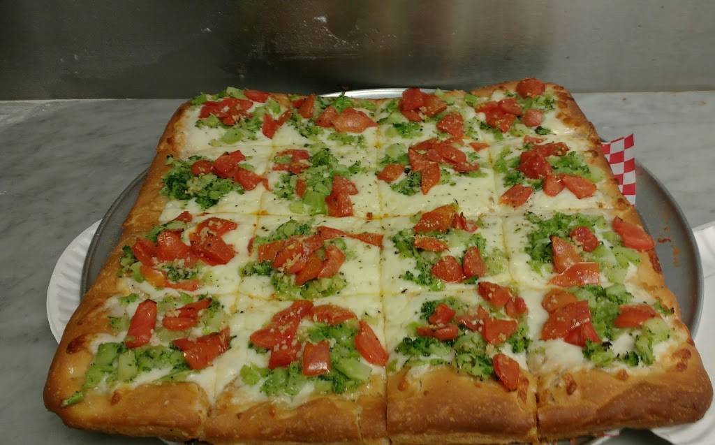 Panzinis Pizza House | restaurant | 1100 Dehirsch Ave, Woodbine, NJ 08270, USA | 6098611100 OR +1 609-861-1100