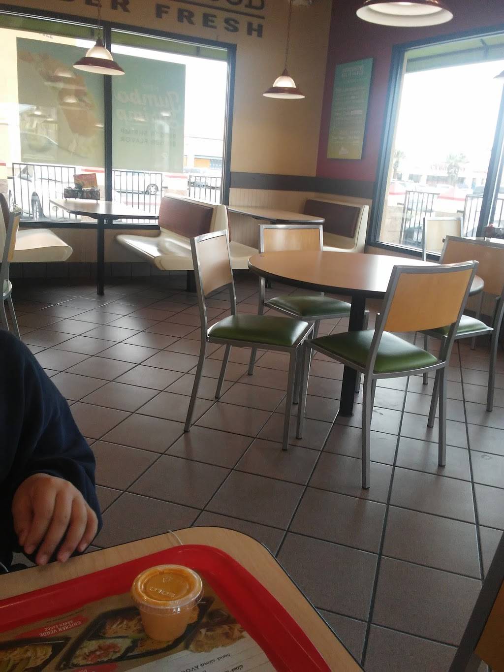 Del Taco | meal takeaway | 13610 Bear Valley Rd, Victorville, CA 92392, USA | 7602416928 OR +1 760-241-6928