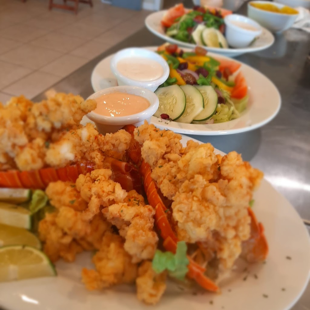 The Blue Marlin Bistro | restaurant | 5495 Old National Hwy Suite B15, Atlanta, GA 30349, USA | 4049573316 OR +1 404-957-3316