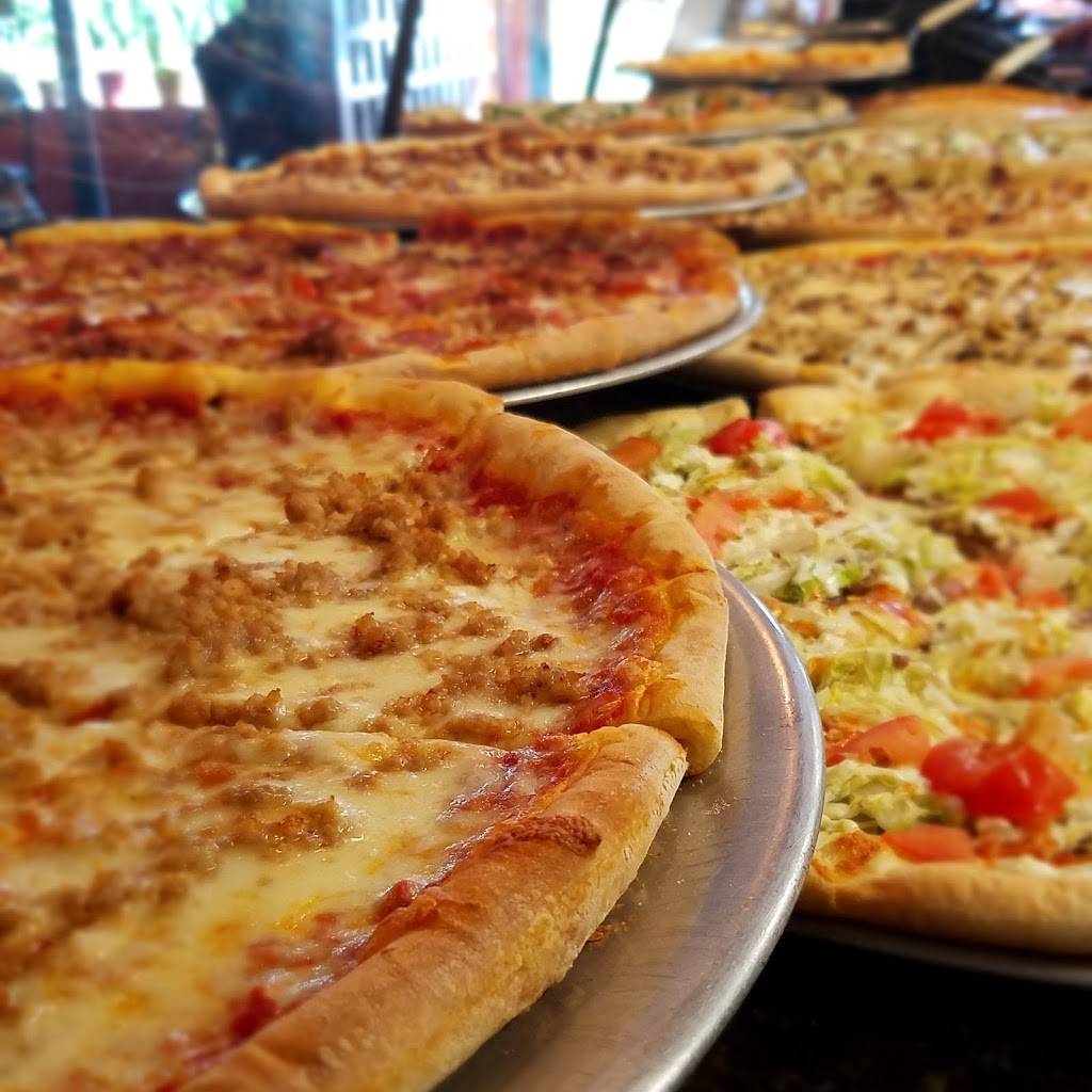 New Spatolas pizza | restaurant | 6002 Easton Rd, Pipersville, PA 18947, USA | 2157669003 OR +1 215-766-9003