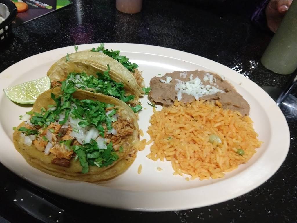 Tomatillo Taco Ville Buffalo Grove | restaurant | 1267 W Dundee Rd, Buffalo Grove, IL 60089, USA | 2243182137 OR +1 224-318-2137