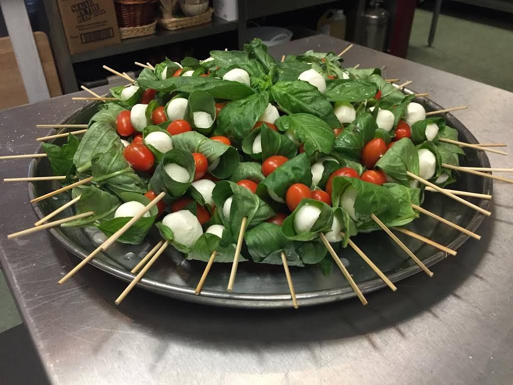 Say Ciao! Columbia River Tap Room and Eatery | restaurant | 2501 SE Columbia Way #270, Vancouver, WA 98661, USA | 3604487111 OR +1 360-448-7111