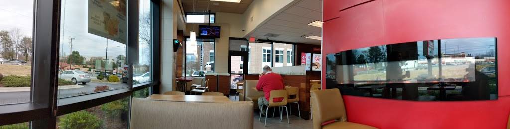 Wendys | restaurant | 2218 Cloverdale Ave, Winston-Salem, NC 27103, USA | 3367212040 OR +1 336-721-2040